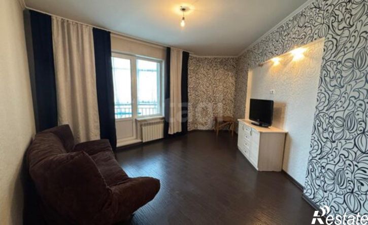 2-комн квартира пр-кт Шахтеров, 70а,  д. 70а