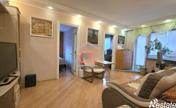 4-комн квартира пр-кт Ленина, 70Б,  д. 70Б