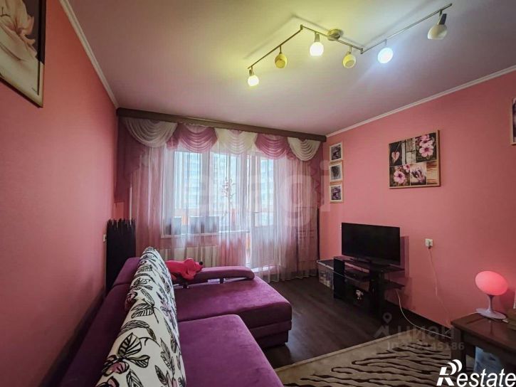 2-комн квартира пр-кт Шахтеров, 121,  д. 121