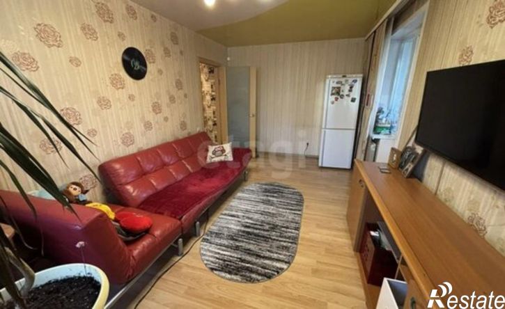 3-комн квартира пр-кт Шахтеров, 65А,  д. 65А