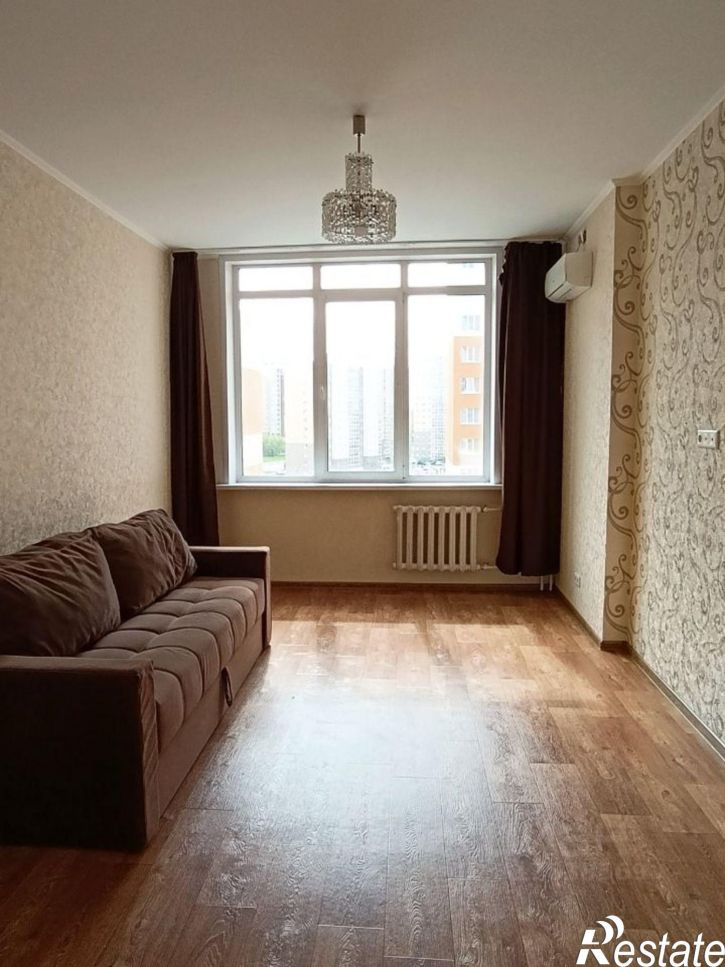 3-комн квартира Московский пр-кт, 8,  д. 8