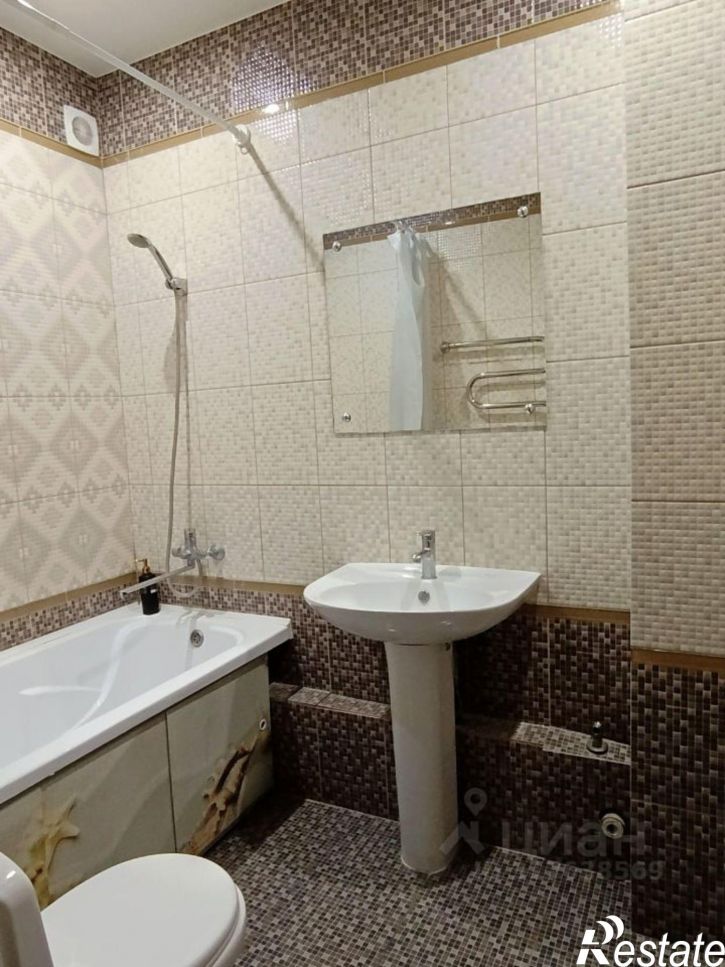 3-комн квартира Московский пр-кт, 8,  д. 8