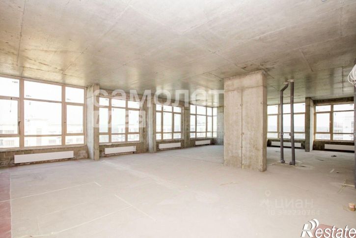 4-комн квартира ул Дружбы, 30/3,  д. 30/3
