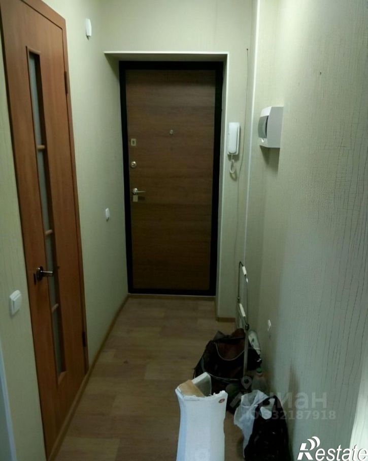 1-комн квартира пр-кт Шахтеров, 49,  д. 49