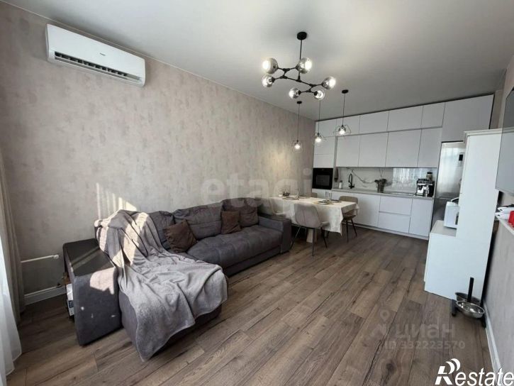 3-комн квартира ул Веры Волошиной, 40а,  д. 40а
