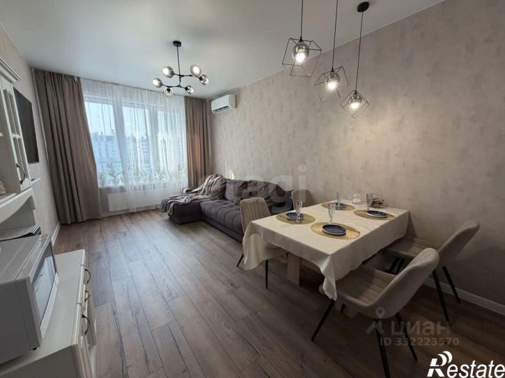 3-комн квартира ул Веры Волошиной, 40а,  д. 40а