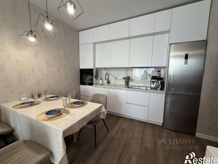 3-комн квартира ул Веры Волошиной, 40а,  д. 40а
