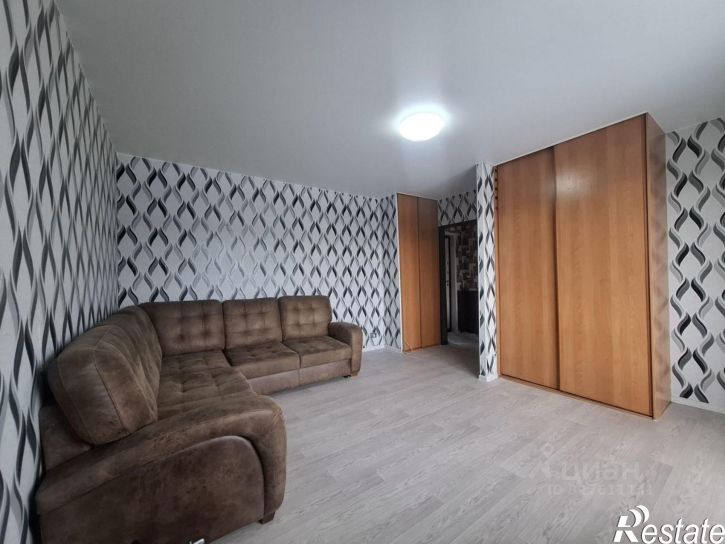 1-комн квартира пр-кт Шахтеров, 85,  д. 85