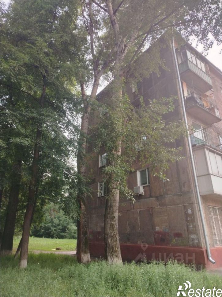 2-комн квартира ул 40 лет Октября, 31,  д. 31