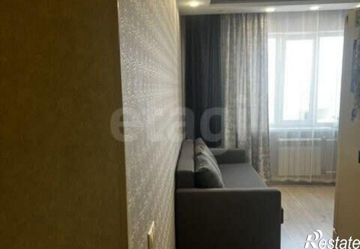 3-комн квартира пр-кт Шахтеров, 74а,  д. 74а