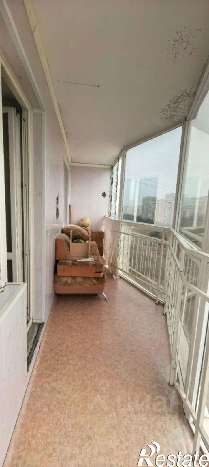 2-комн квартира пр-кт Шахтеров, 97,  д. 97