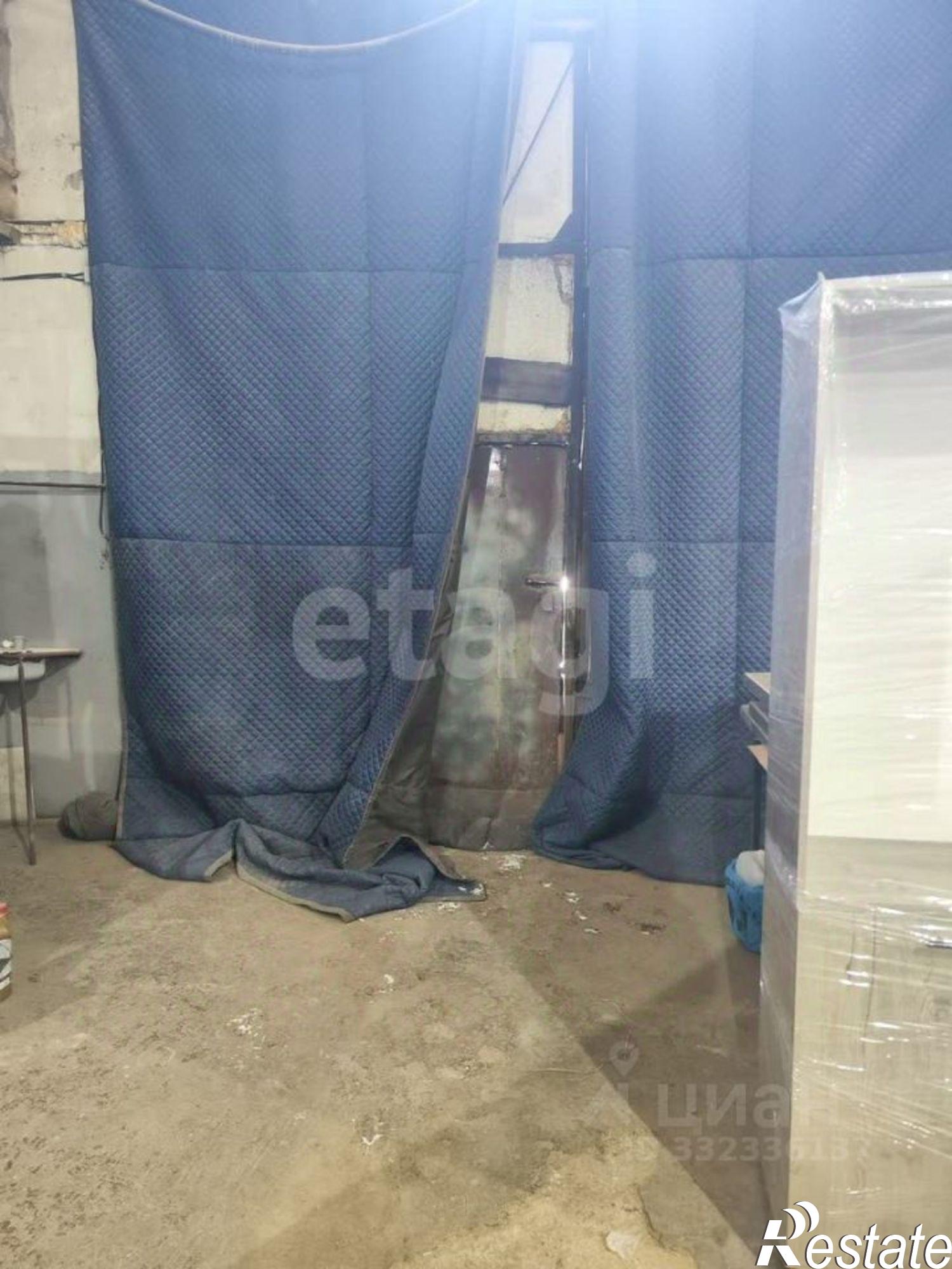 Купить складское помещение за 30 984 800 рублей на ул Муромцева, 1