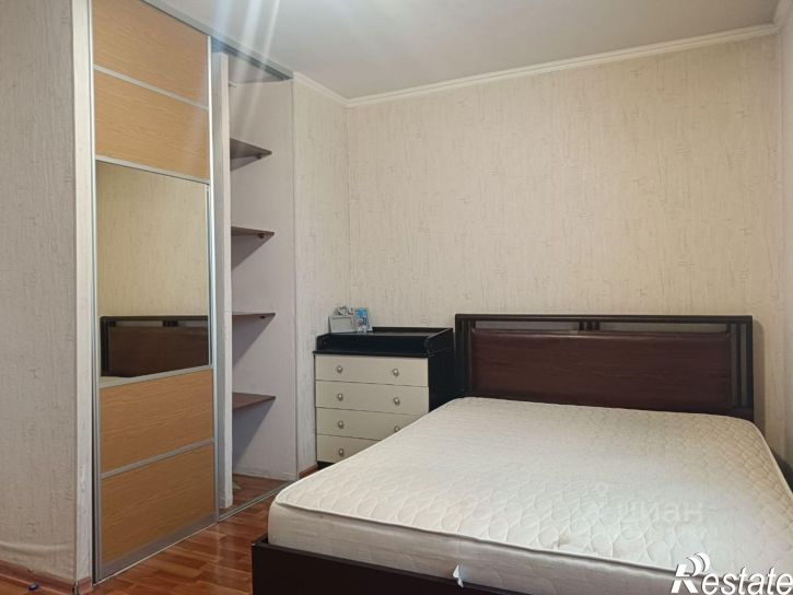 1-комн квартира ул Александрова, 8,  д. 8