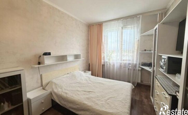 2-комн квартира Кедровый б-р, 12,  д. 12
