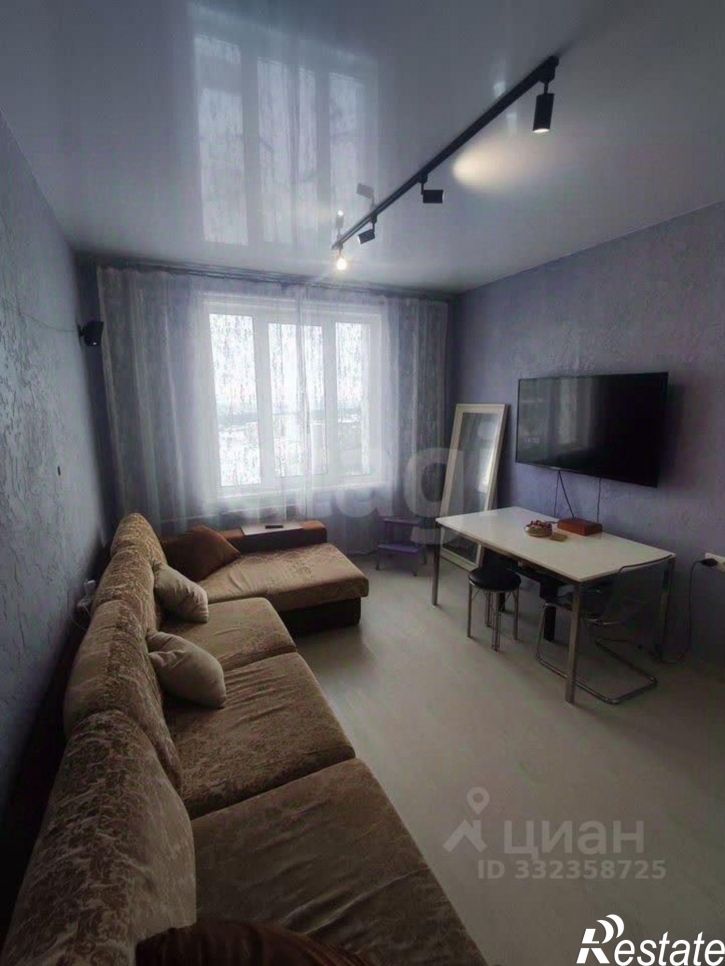 2-комн квартира пр-кт Шахтеров, 62б,  д. 62б