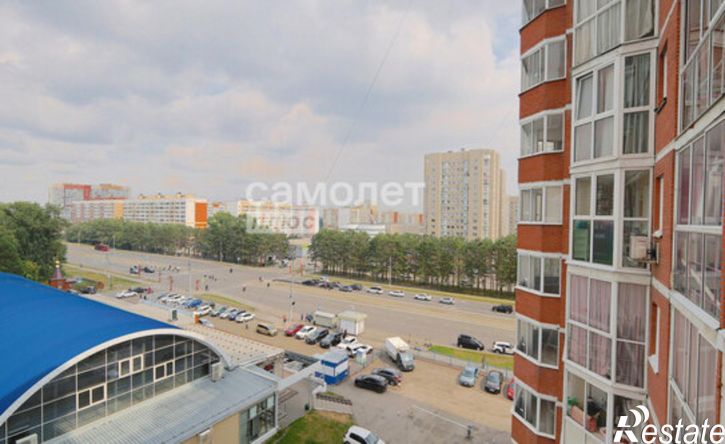 3-комн квартира пр-кт Шахтеров, 109,  д. 109