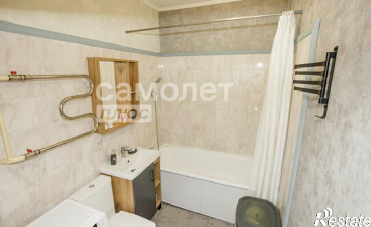 3-комн квартира пр-кт Шахтеров, 68,  д. 68
