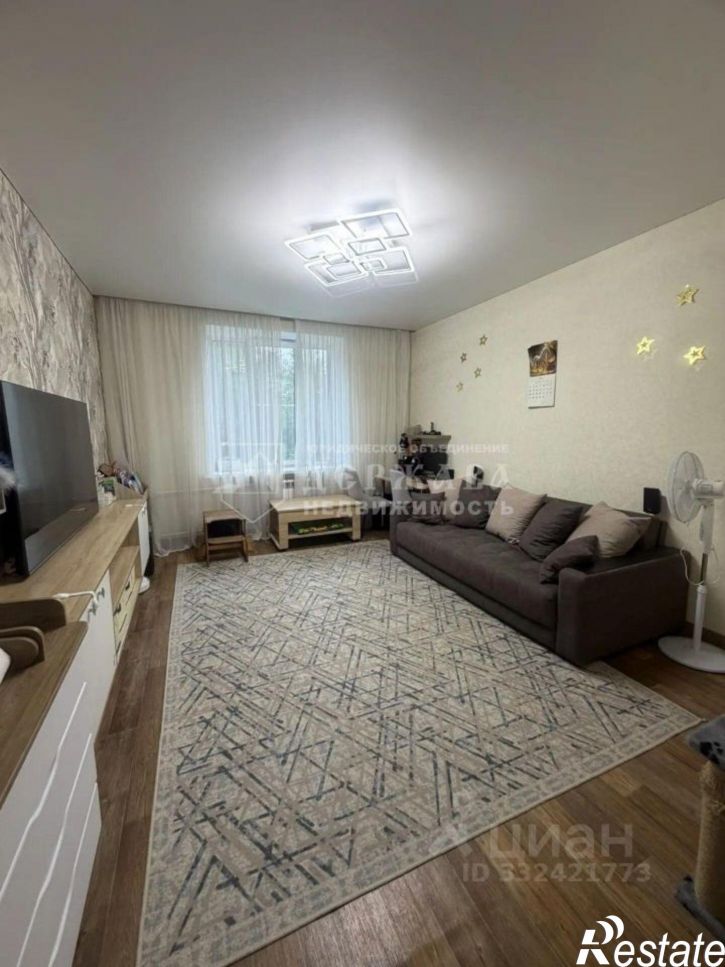 2-комн квартира ул Инициативная, 48а,  д. 48а