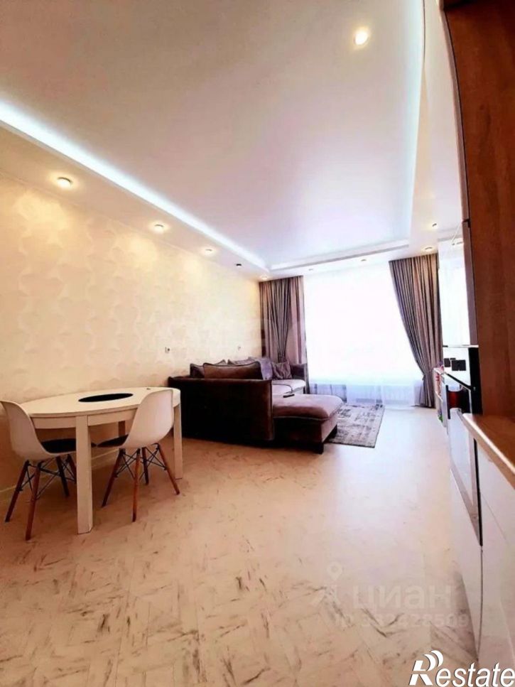 2-комн квартира б-р Строителей, 65,  д. 65