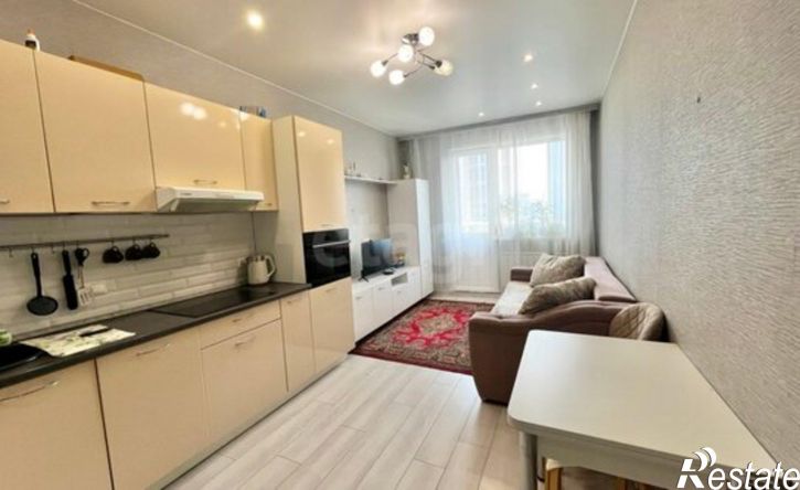 3-комн квартира пр-кт Шахтеров, 70а,  д. 70а