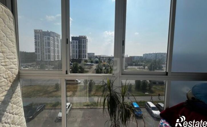 3-комн квартира пр-кт Шахтеров, 70а,  д. 70а