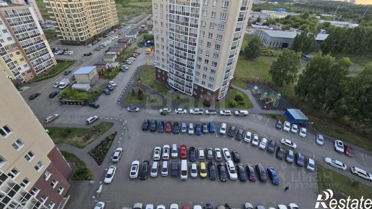 2-комн квартира б-р Строителей, 65,  д. 65