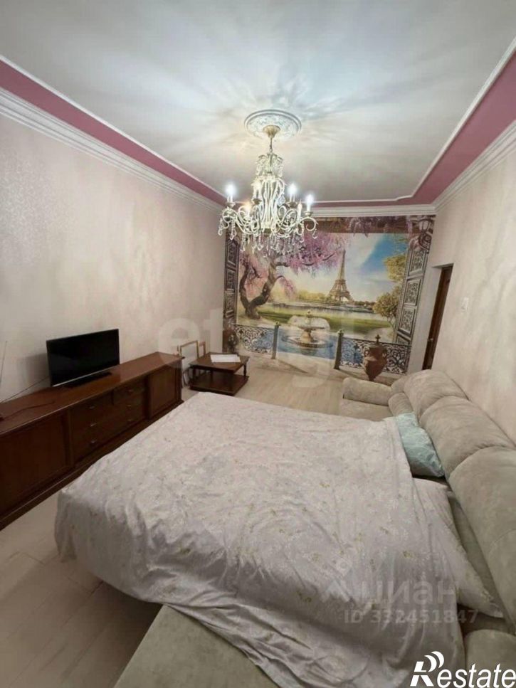 3-комн квартира ул Ульяны Громовой, 5,  д. 5