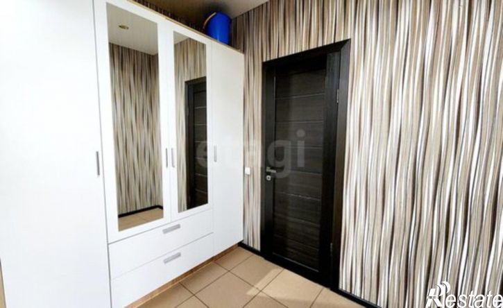 2-комн квартира пр-кт Шахтеров, 62,  д. 62