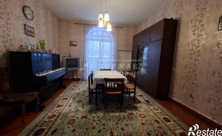 4-комн квартира ул Инициативная, 12,  д. 12