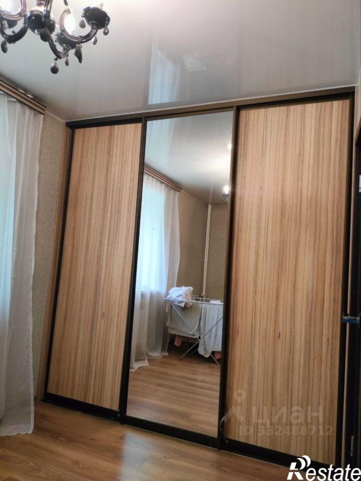 3-комн квартира ул Тайгинская, 8Б,  д. 8Б