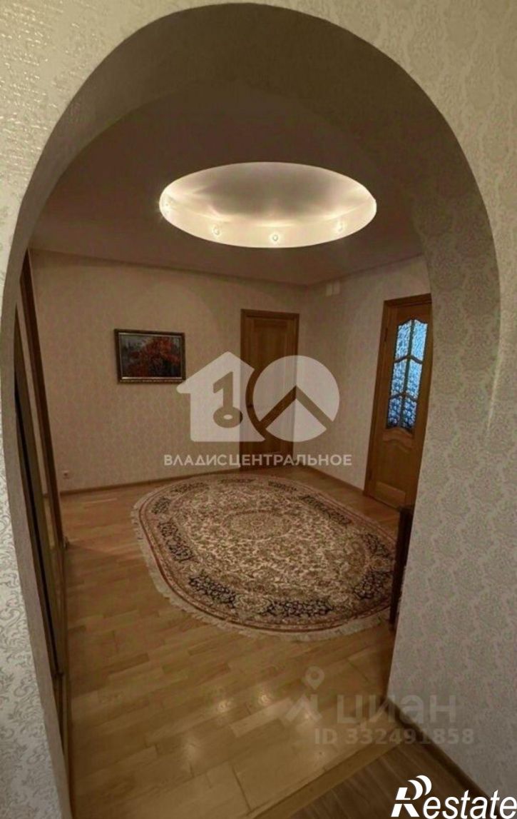 3-комн квартира б-р Строителей, 28/1,  д. 28/1