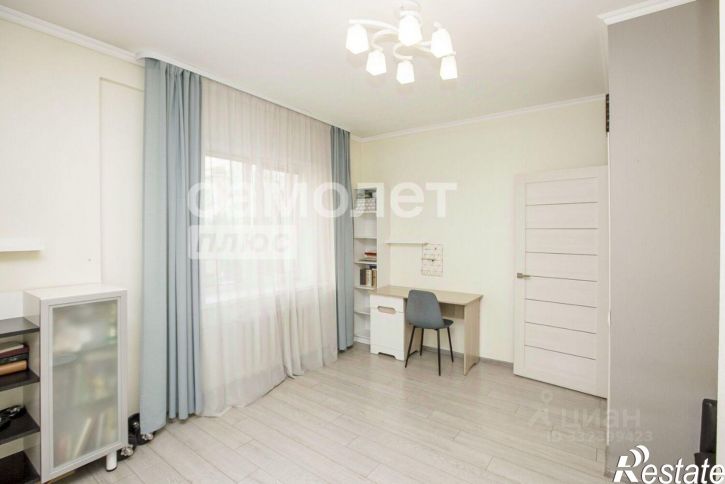 3-комн квартира пр-кт Шахтеров, 68,  д. 68