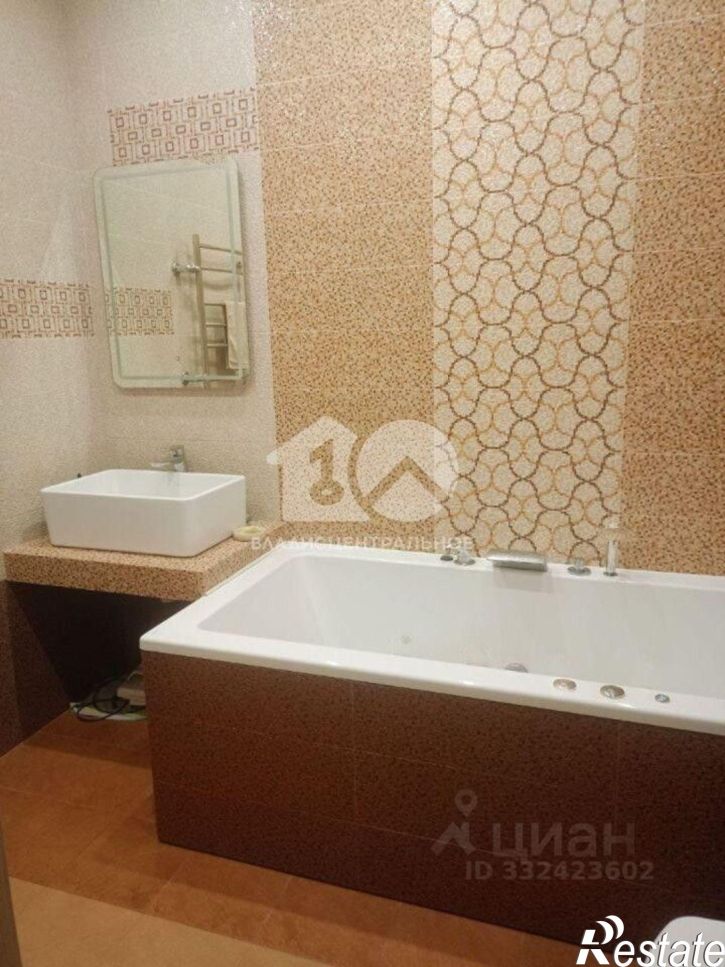 4-комн квартира Московский пр-кт, 14,  д. 14