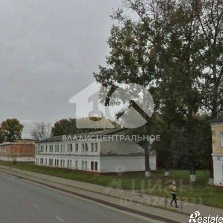 2-комн квартира ул Инициативная, 81,  д. 81