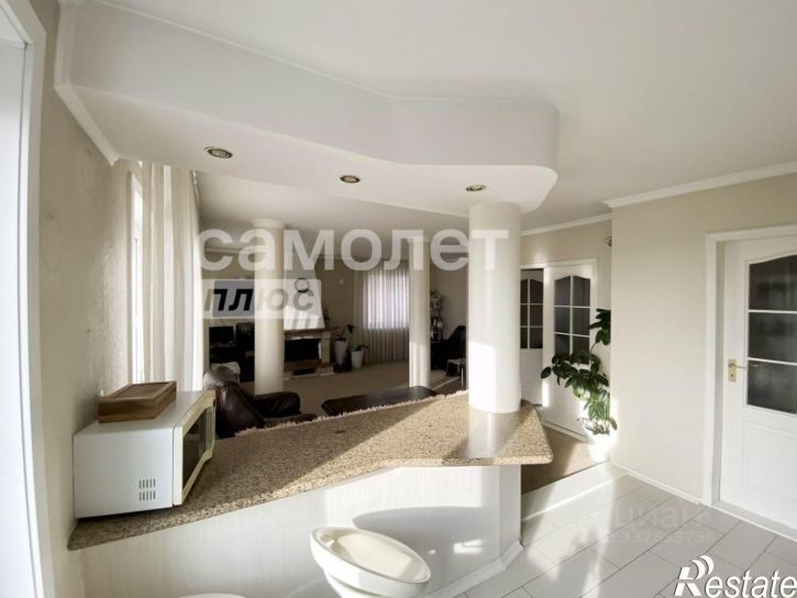 3-комн квартира ул Институтская, 18,  д. 18
