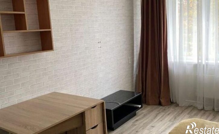 1-комн квартира б-р Строителей, 50,  д. 50