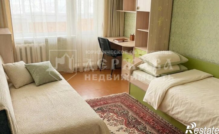 1-комн квартира б-р Строителей, 4,  д. 4