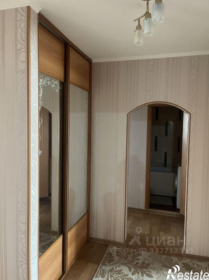 3-комн квартира Молодежный пр-кт, 3,  д. 3