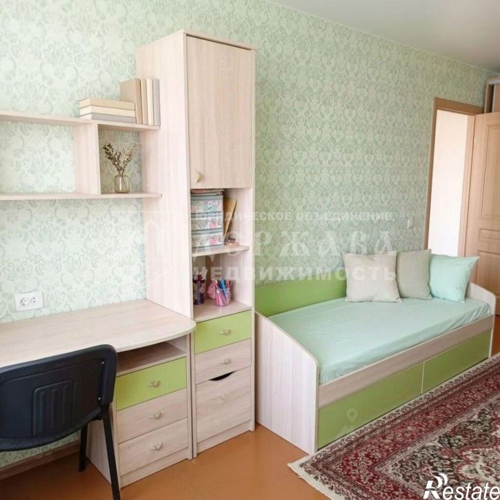 1-комн квартира б-р Строителей, 4,  д. 4