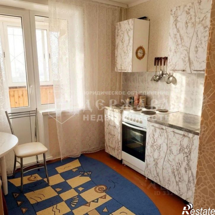 1-комн квартира б-р Строителей, 4,  д. 4