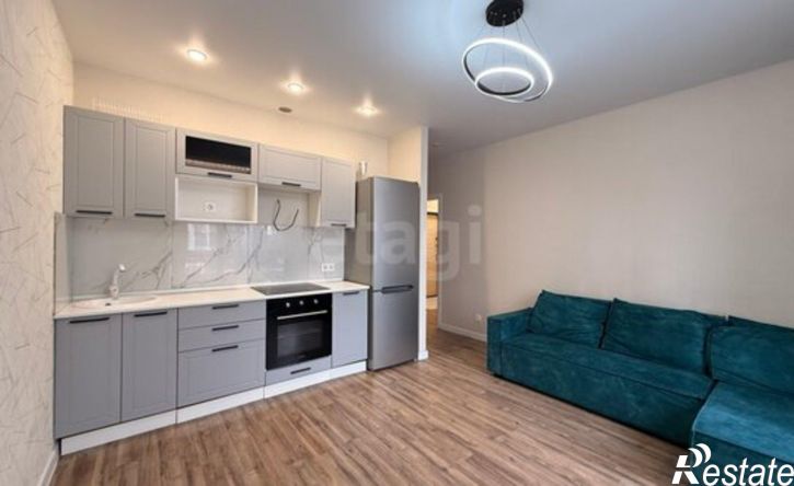 2-комн квартира б-р Строителей, 60 3,  д. 60 3,  к. 3