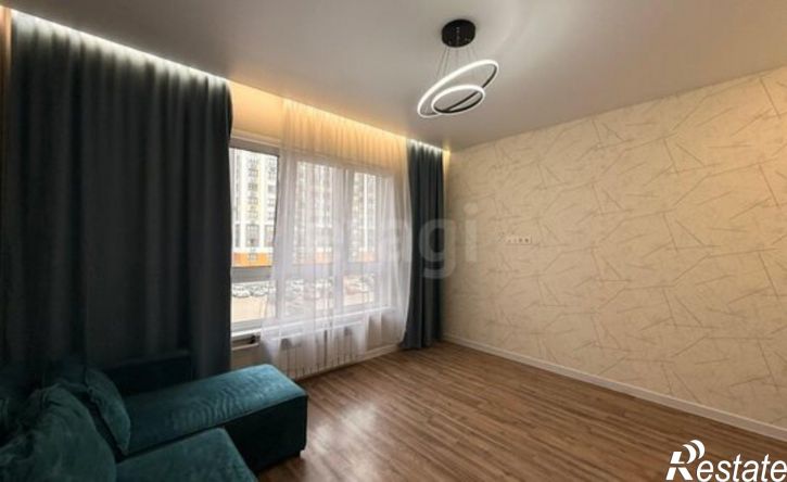 2-комн квартира б-р Строителей, 60 3,  д. 60 3,  к. 3