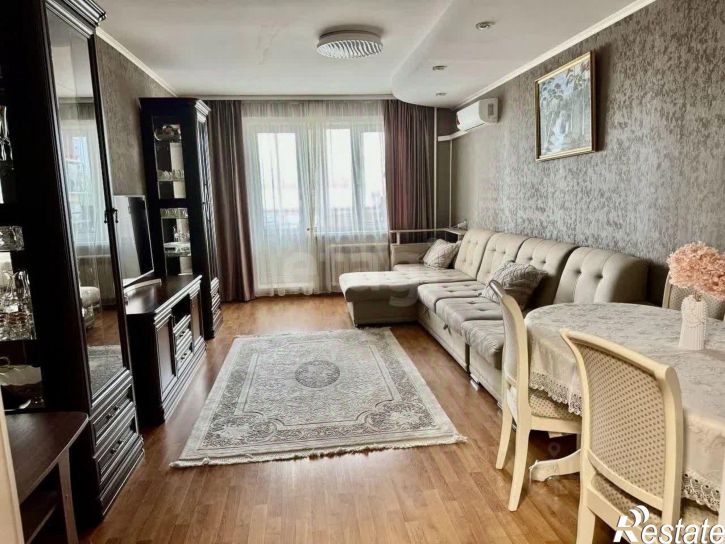 3-комн квартира ул Авроры, 14,  д. 14
