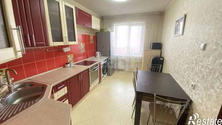 3-комн квартира ул Авроры, 14,  д. 14
