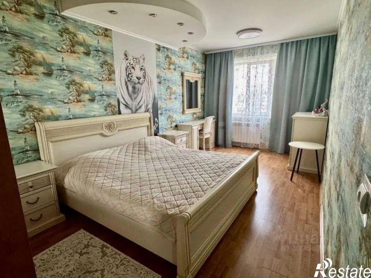 3-комн квартира ул Авроры, 14,  д. 14