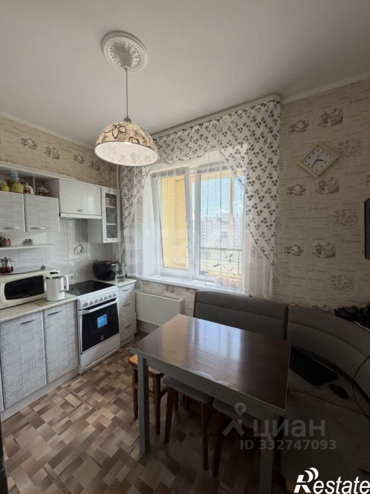 1-комн квартира пр-кт Шахтеров, 82б,  д. 82б