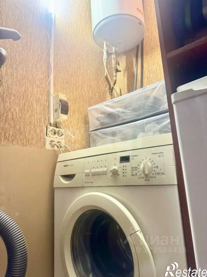 3-комн квартира ул Авроры, 14,  д. 14