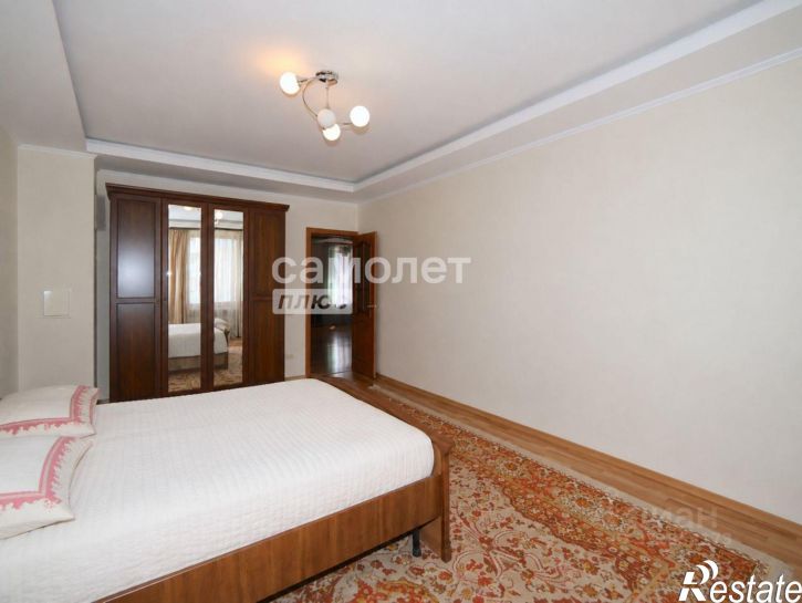 4-комн квартира Октябрьский пр-кт, 38,  д. 38