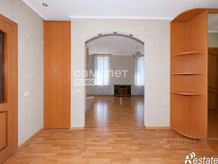 4-комн квартира Октябрьский пр-кт, 38,  д. 38