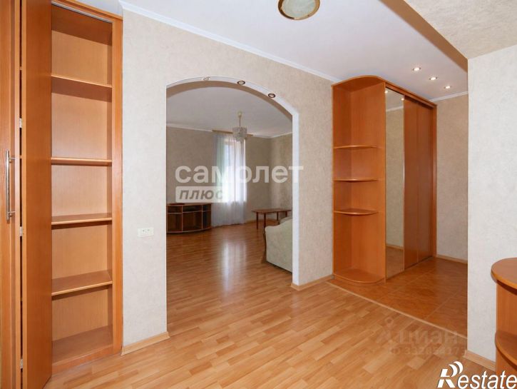 4-комн квартира Октябрьский пр-кт, 38,  д. 38